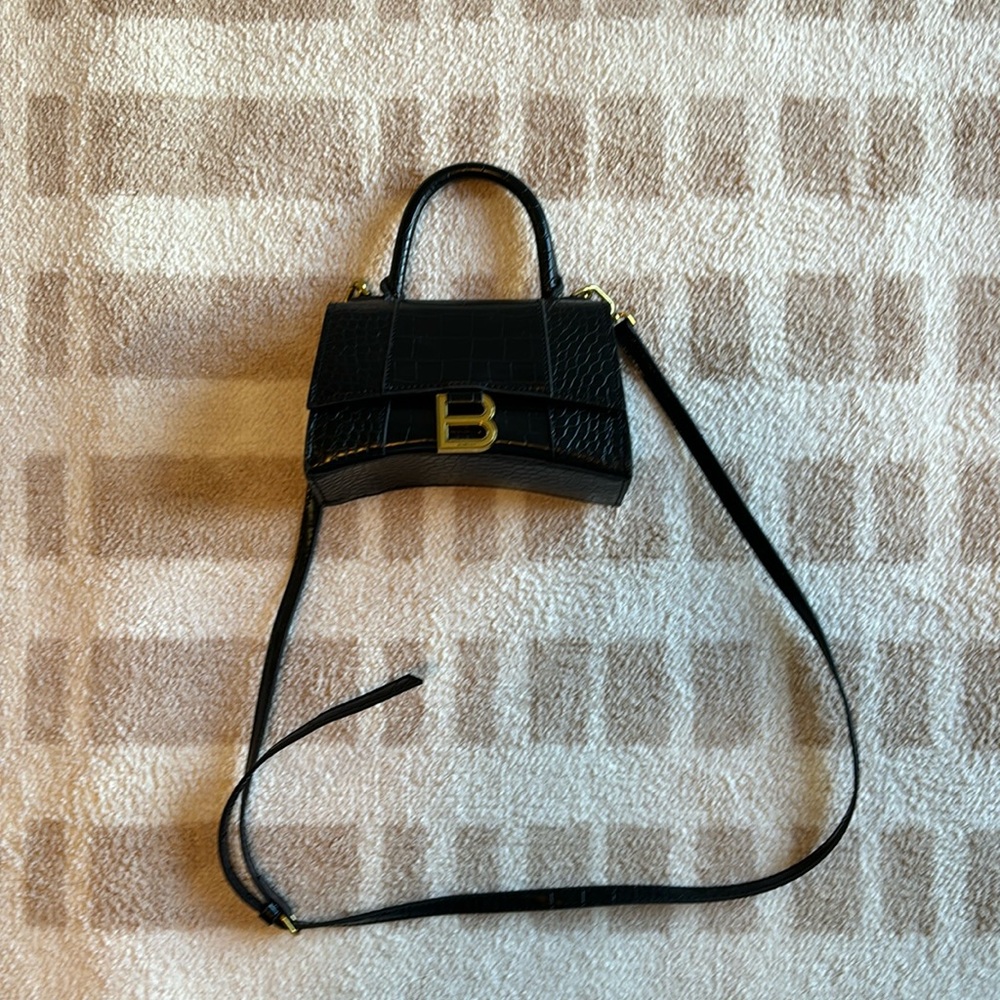 top handle crocodile bag